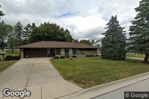 404 Birchwood Dr, Francis Creek, WI 54214