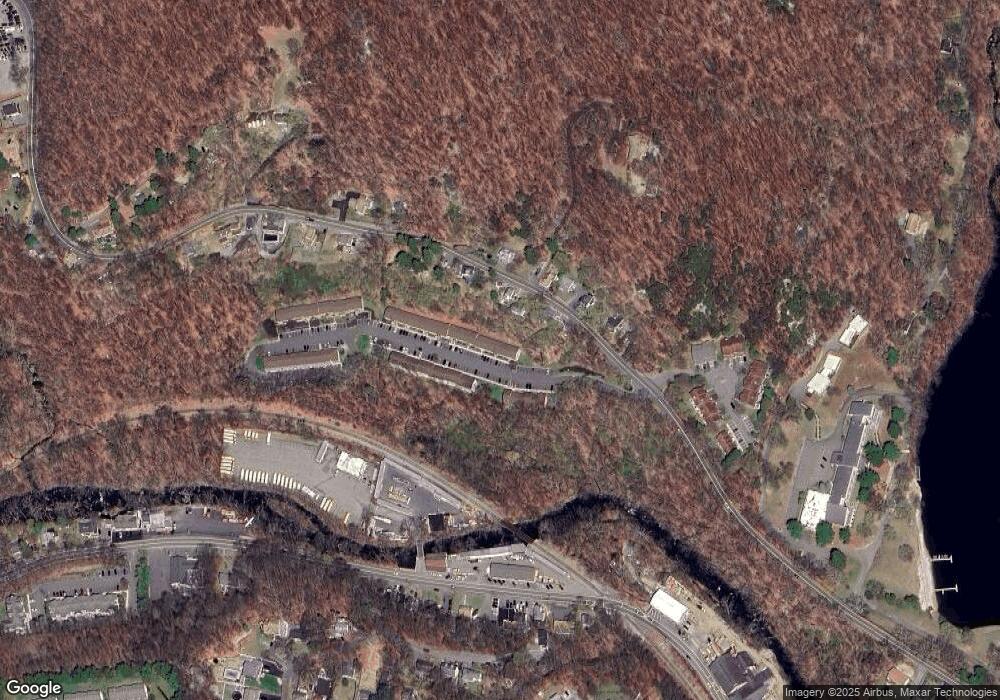 110 Treetop Ct, Bloomingdale, NJ 07403 - photo 1