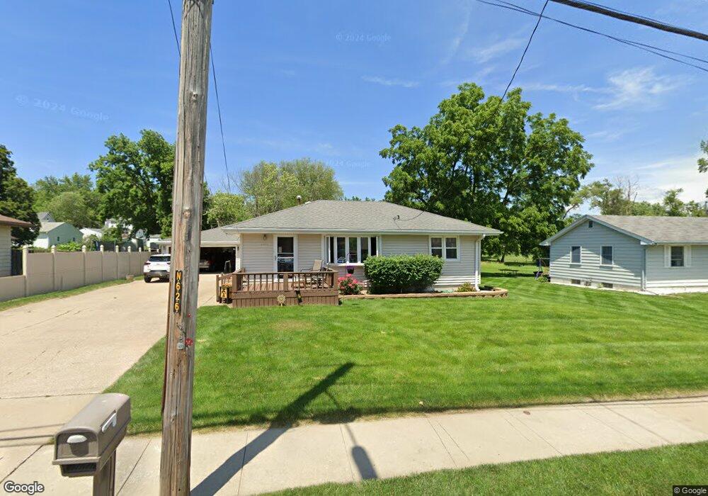 3016 E Douglas Ave, Des Moines, IA 50317 - photo 1