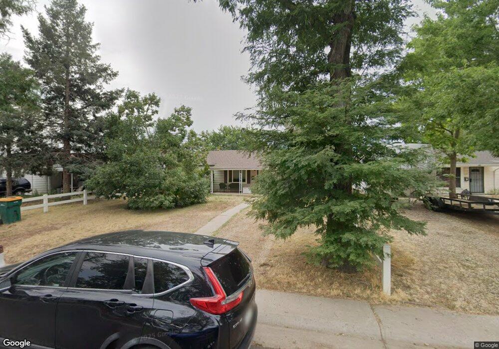 1121 Beeler St, Aurora, CO 80010 - photo 1