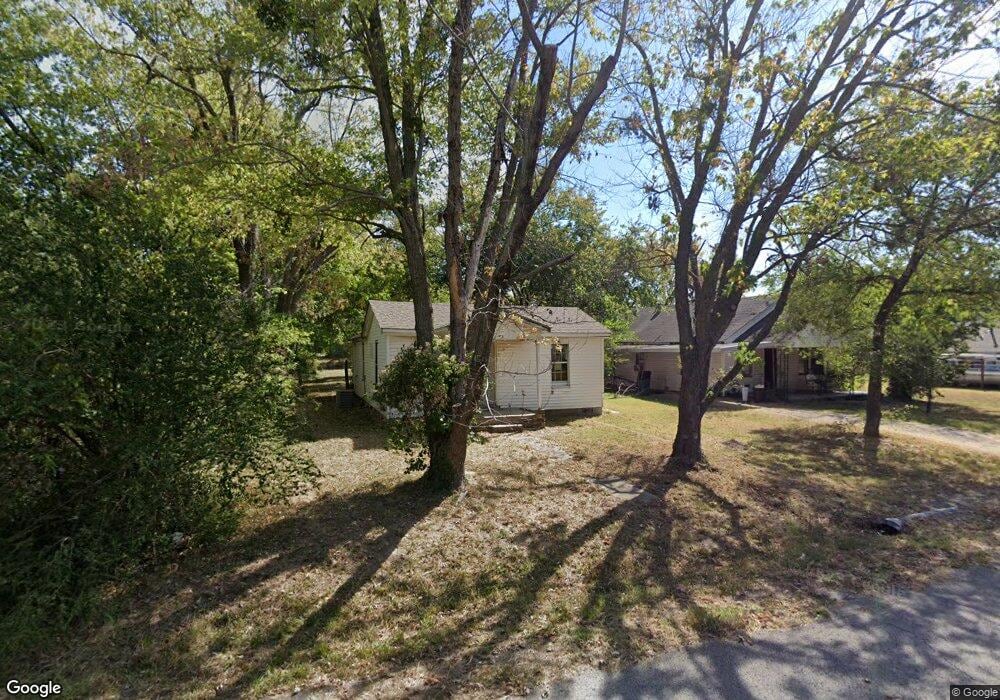 11 N Orphan St, Pryor, OK 74361 - photo 1
