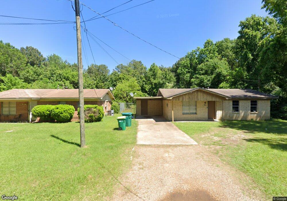 502 Madison Dr, Texarkana, TX 75501 - photo 1