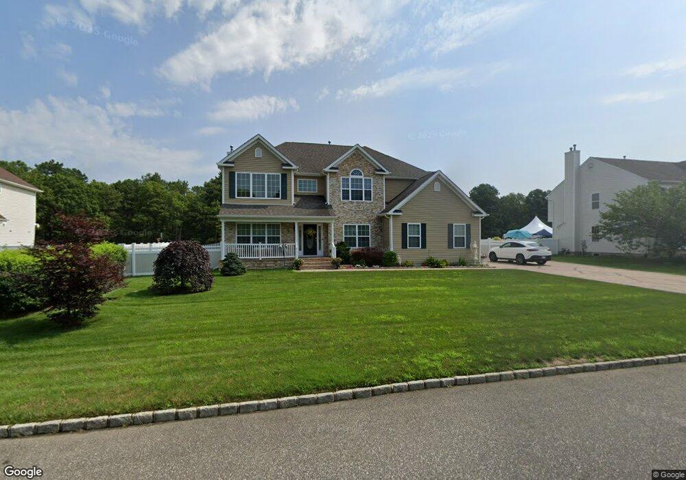 31 Audobon St, Medford, NY 11763 - photo 1