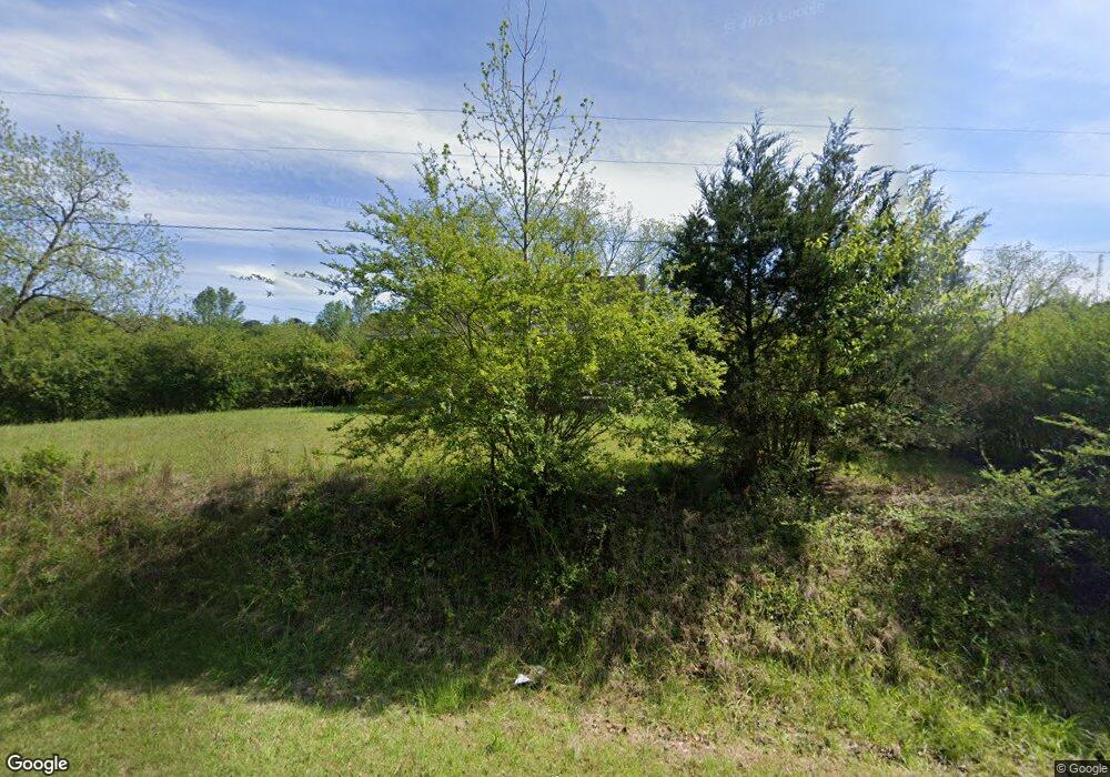 692 Willis Rd, Barnesville, GA 30204 - photo 1