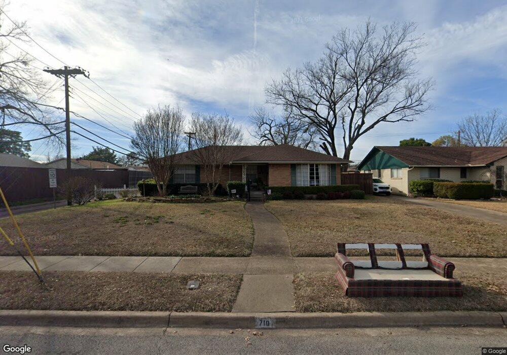 710 S Waterview Dr, Richardson, TX 75080 - photo 1