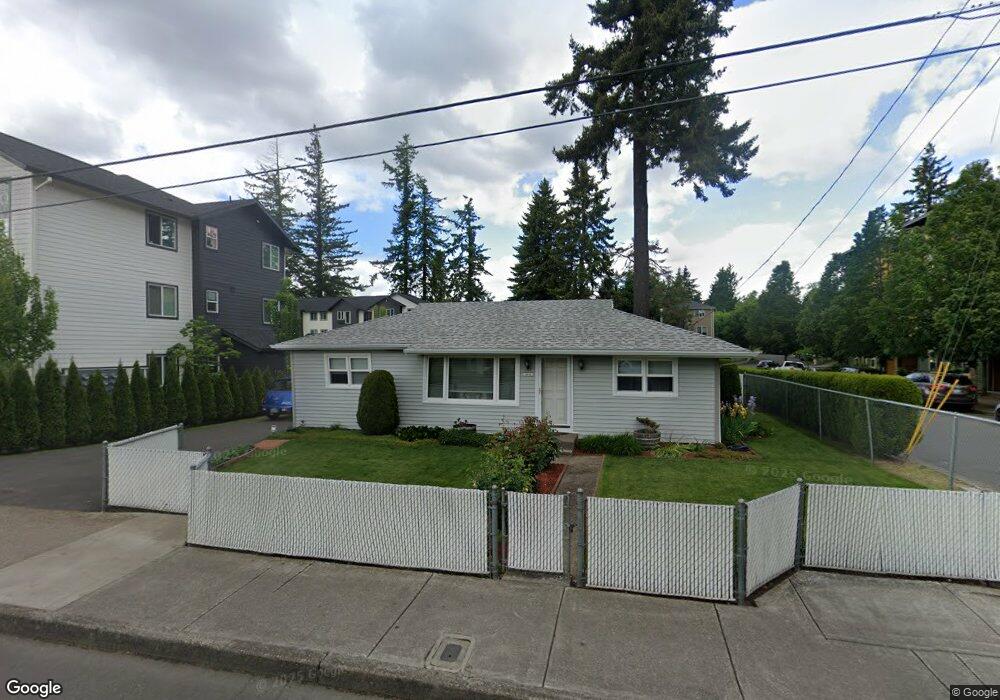 14641 E Burnside St, Portland, OR 97233 - photo 1