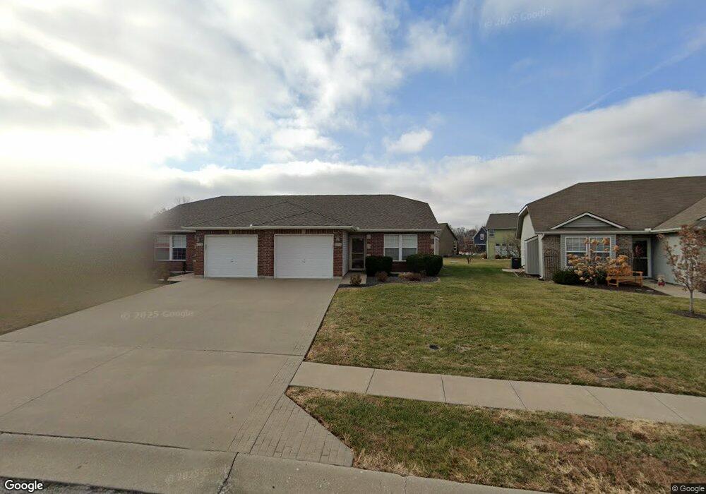 474 Kreisel Dr unit 476, Raymore, MO 64083 - photo 1