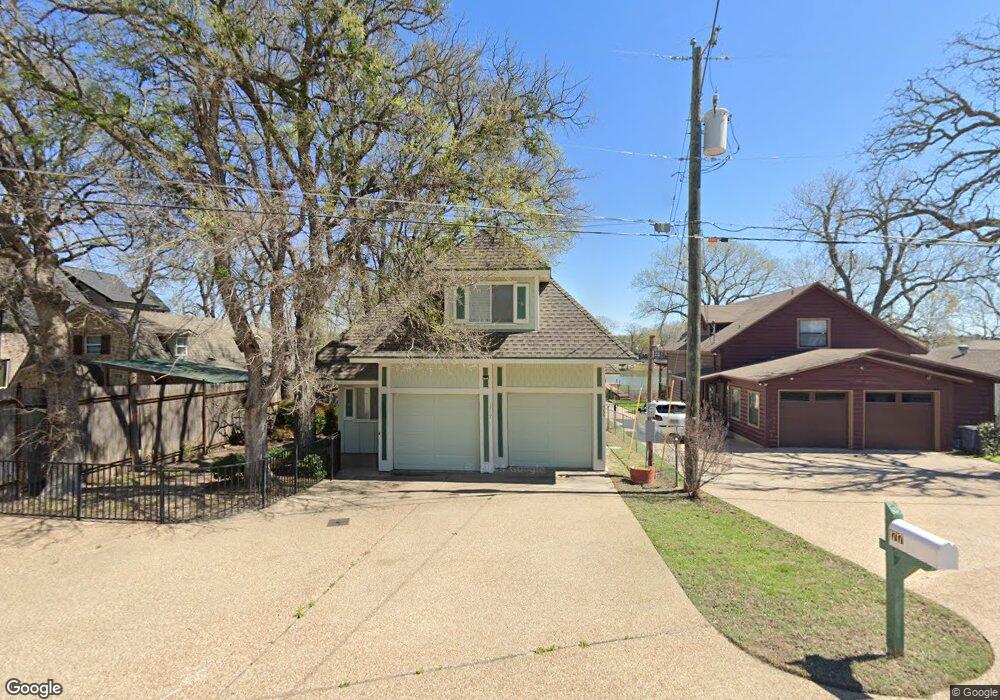 1729 E Lake Dr, Weatherford, TX 76087 - photo 1