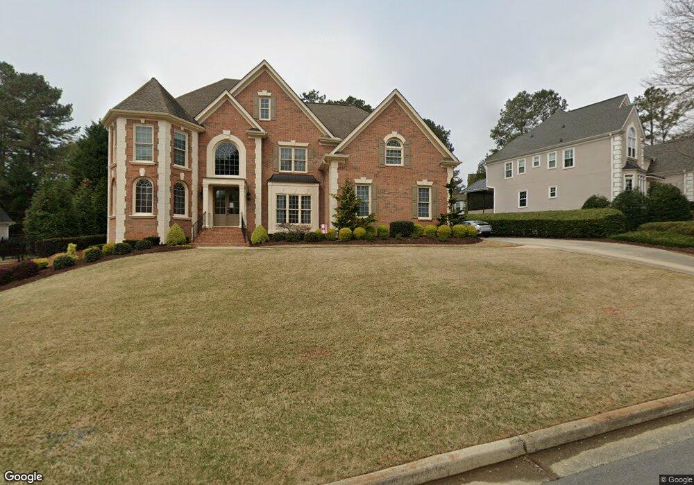 11040 Esta Circle, Alpharetta, GA 30022 - photo 1