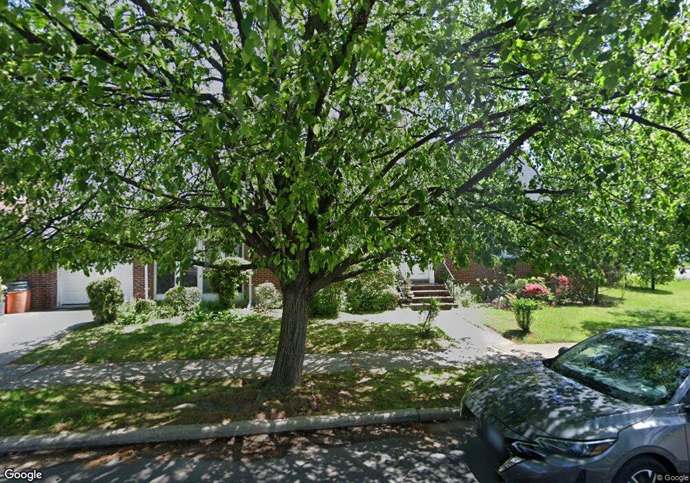 189 Ribbon St, Franklin Square, NY 11010 - photo 1