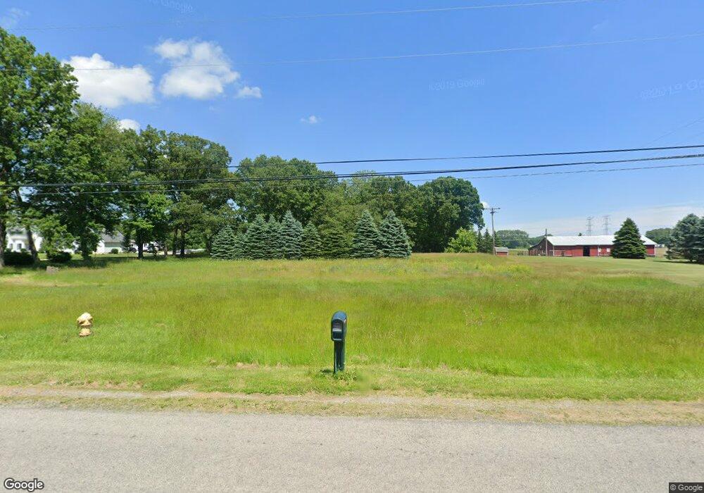 8210 Exeter Rd, Carleton, MI 48117 - photo 1