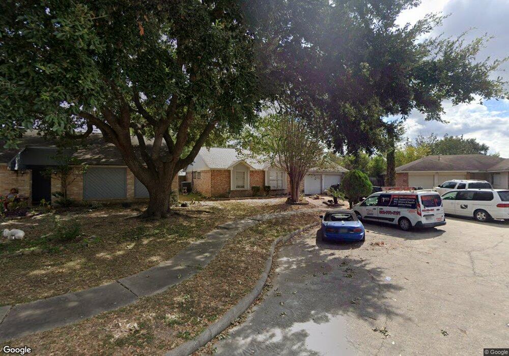 7222 Sonnet Glen Ln, Houston, TX 77095 - photo 1