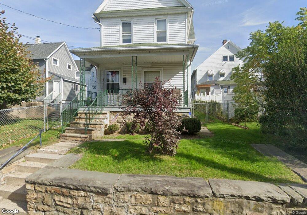 1504 Division St, Scranton, PA 18504 - photo 1