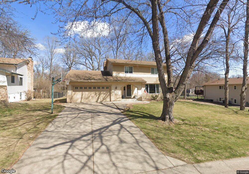 6510 Pineview Ln N, Maple Grove, MN 55369 - photo 1