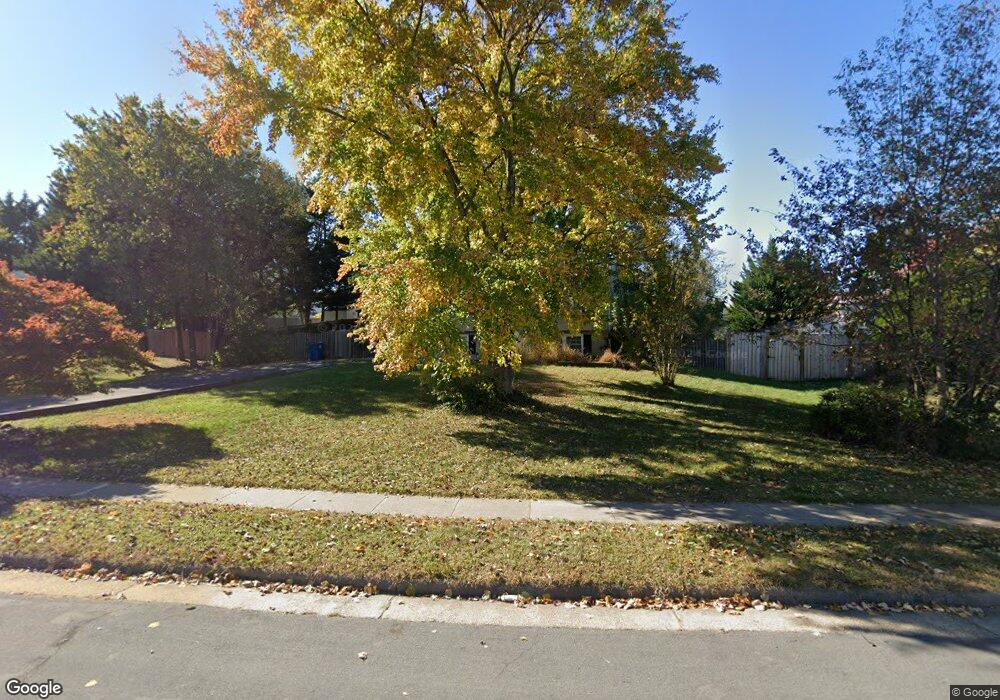 4416 Cub Run Rd, Chantilly, VA 20151 - photo 1