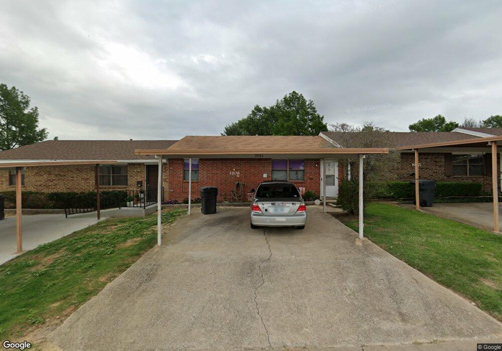 2206 Shenandoah Dr, Ardmore, OK 73401 - photo 1