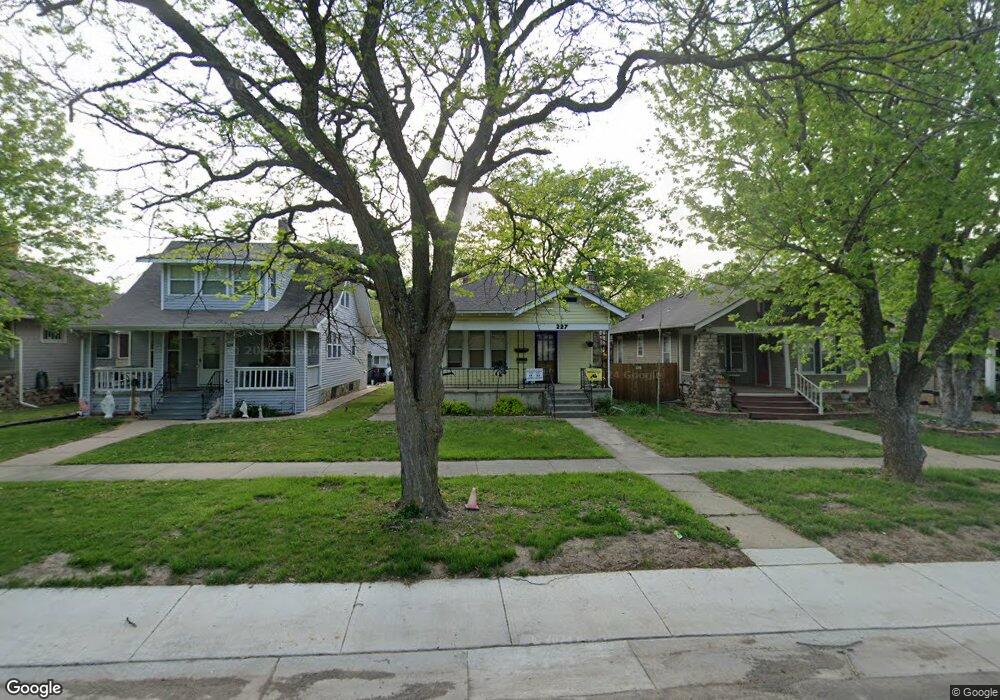 227 SW Elmwood Ave, Topeka, KS 66606 - photo 1
