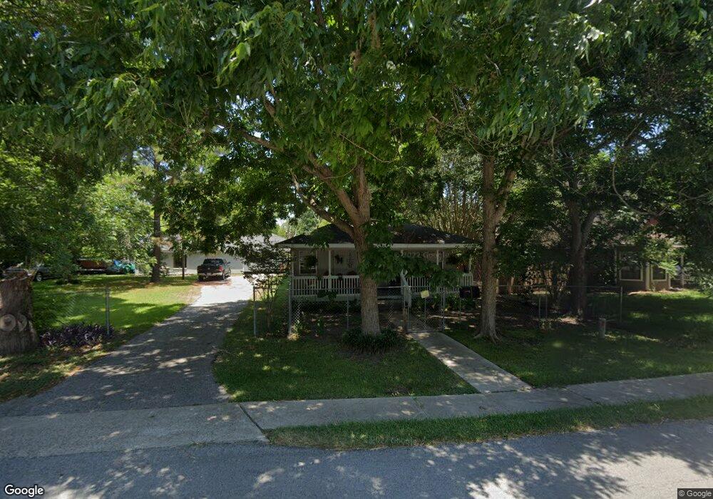 2239 N Austin Ave, Pearland, TX 77581 - photo 1