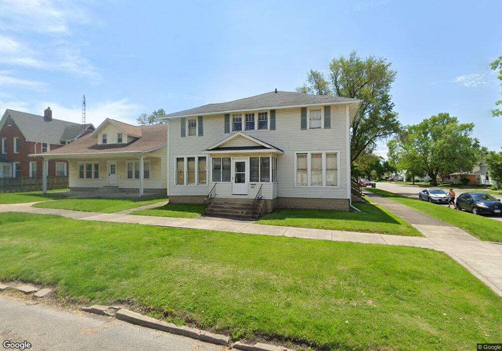 1621 Lafayette Ave, Mattoon, IL 61938 - photo 1