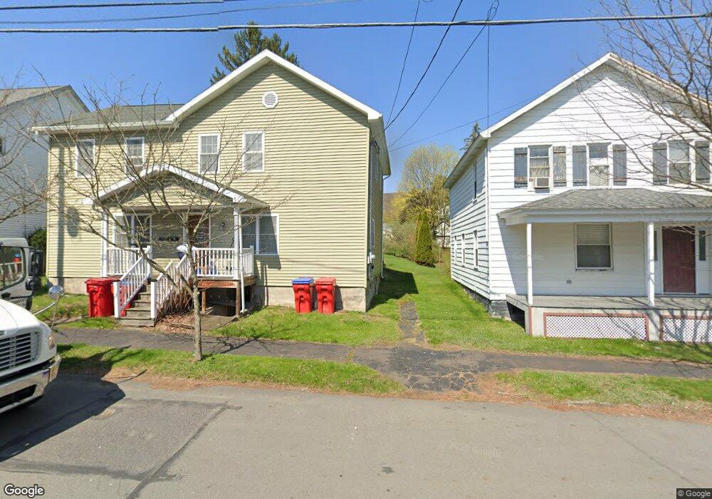 709 Jefferson Ave unit 711, Jermyn, PA 18433 - photo 1