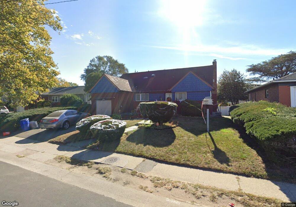 1483 Peninsula Blvd, Hewlett, NY 11557 - photo 1