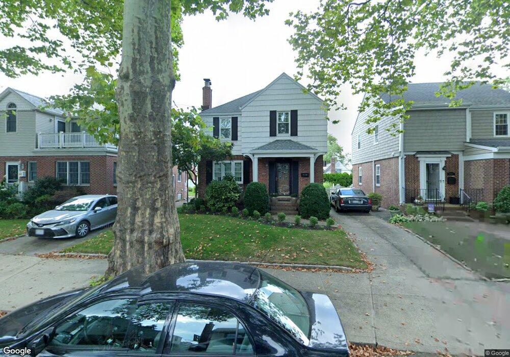 15739 27th Ave, Flushing, NY 11354 - photo 1