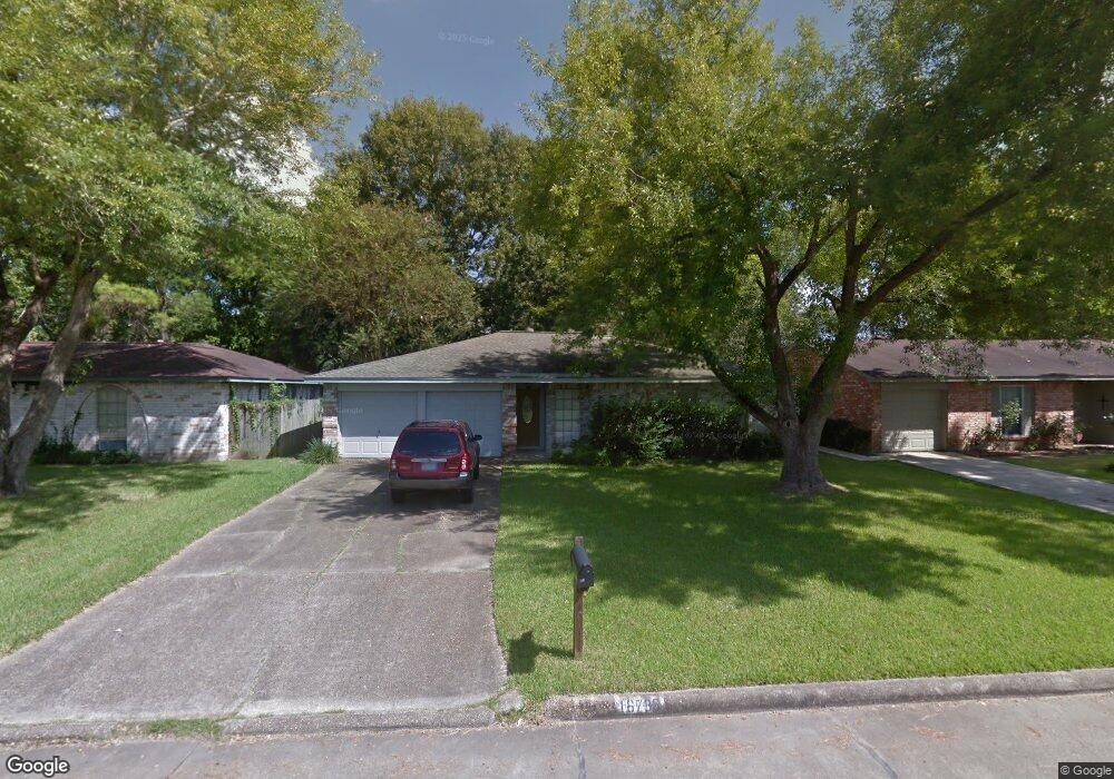 16735 David Glen Dr, Friendswood, TX 77546 - photo 1