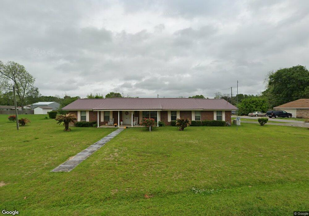 205 Carver Ave, Atmore, AL 36502 - photo 1