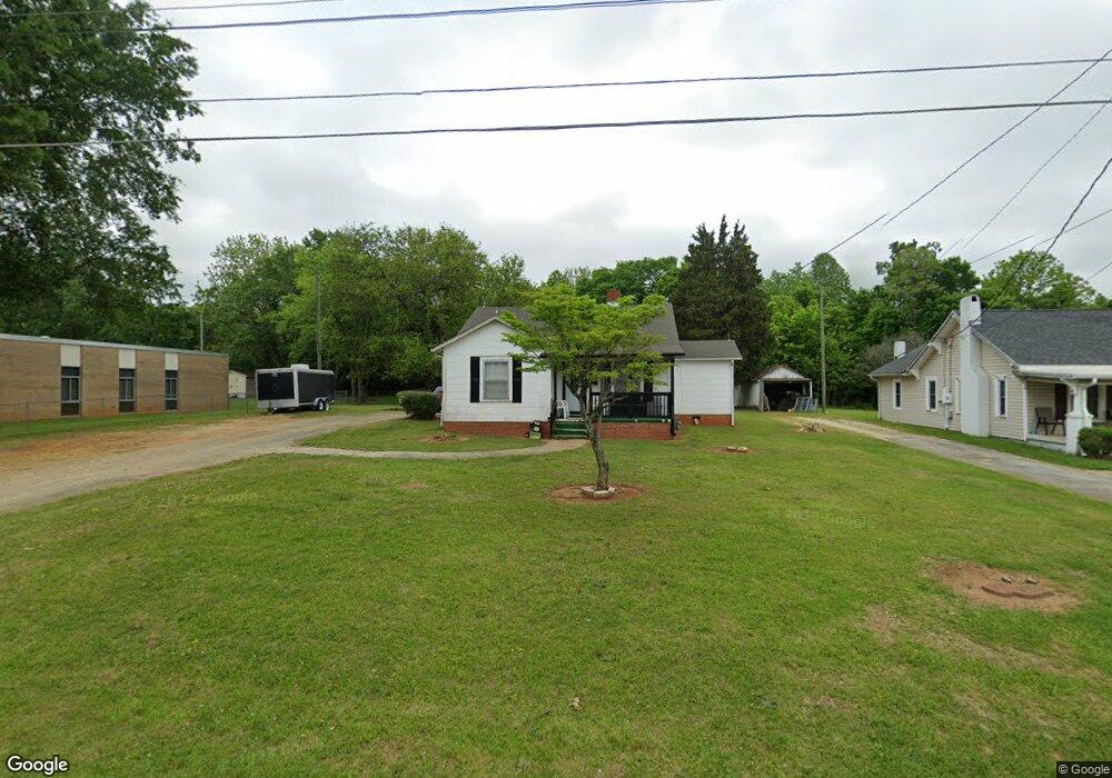 2713 Triangle Lake Rd, High Point, NC 27260 - photo 1