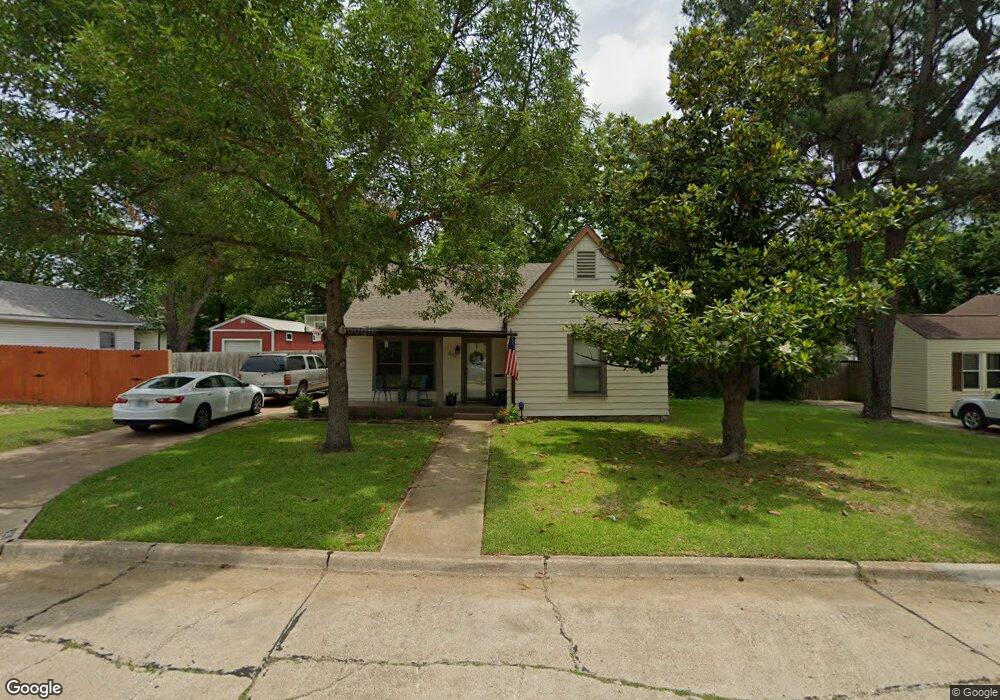 610 O St SW, Ardmore, OK 73401 - photo 1