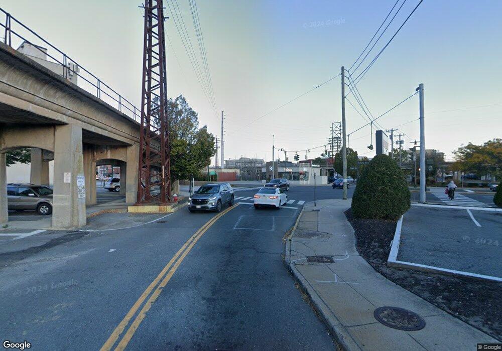 107 Forest Ave unit 2R, Lynbrook, NY 11563 - photo 1