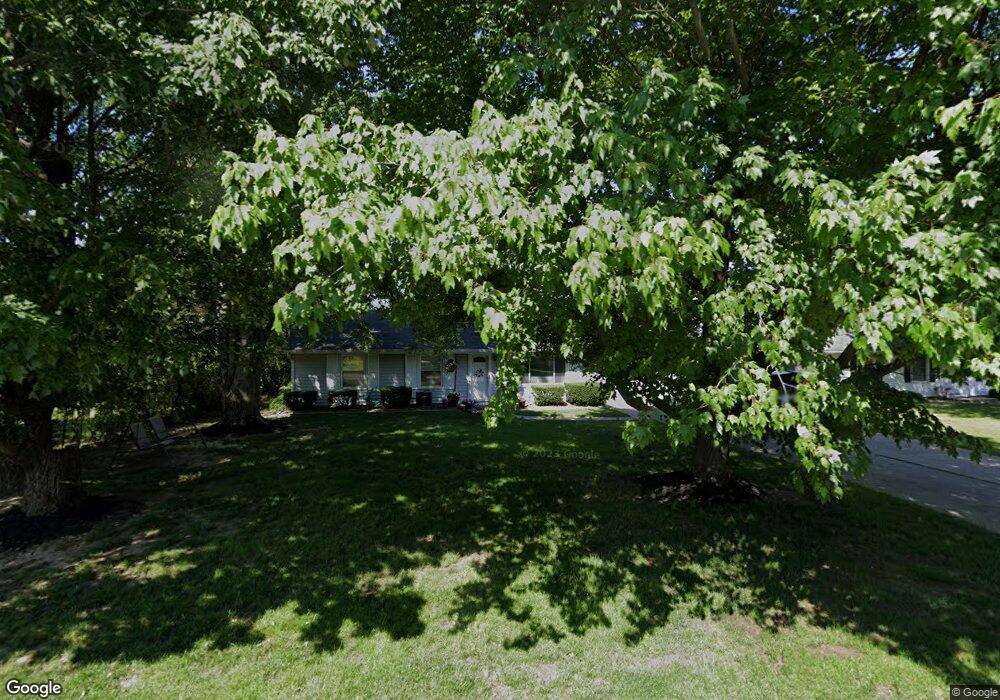 1202 Alhambra Ave, Frankfort, IN 46041 - photo 1