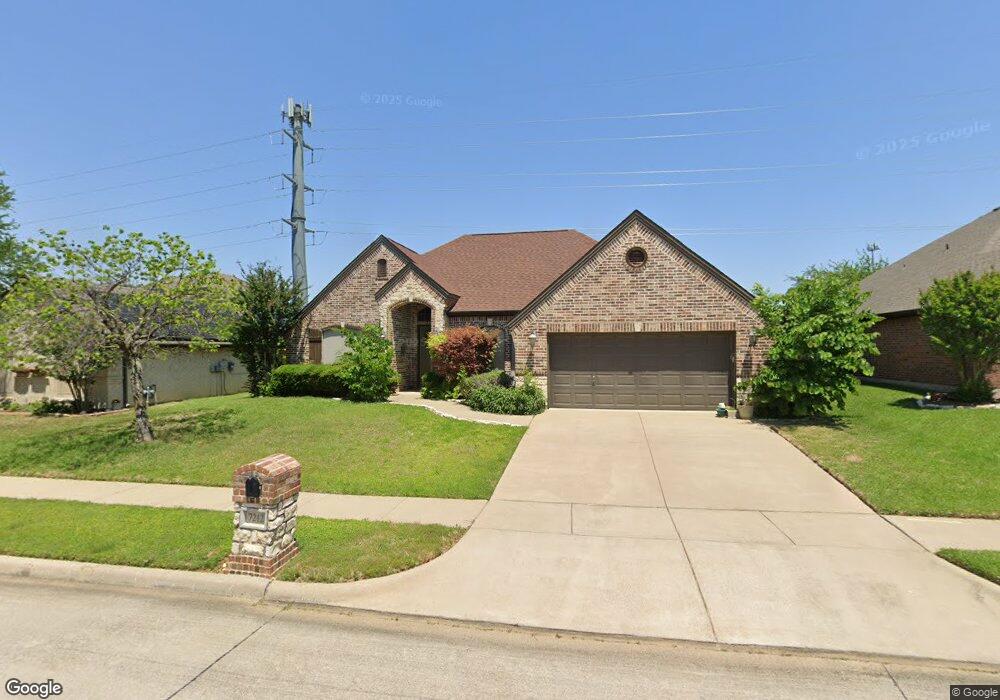 7212 Spring Oak Dr, North Richland Hills, TX 76182 - photo 1