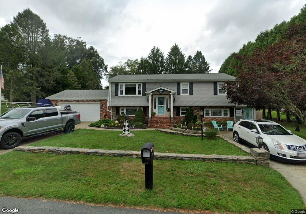 38 Tripp Dr, Westport, MA 02790 - photo 1