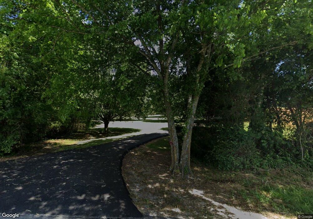 1674 Powell Ln, Lewisburg, TN 37091 - photo 1