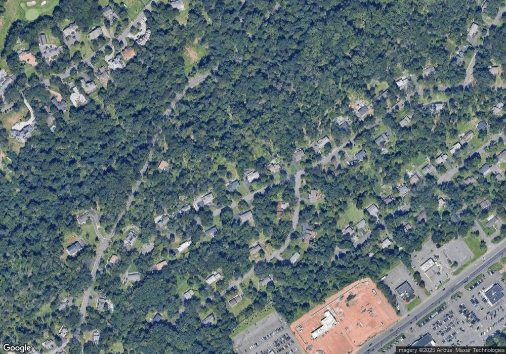 76 Longview Dr, Green Brook, NJ 08812 - photo 1