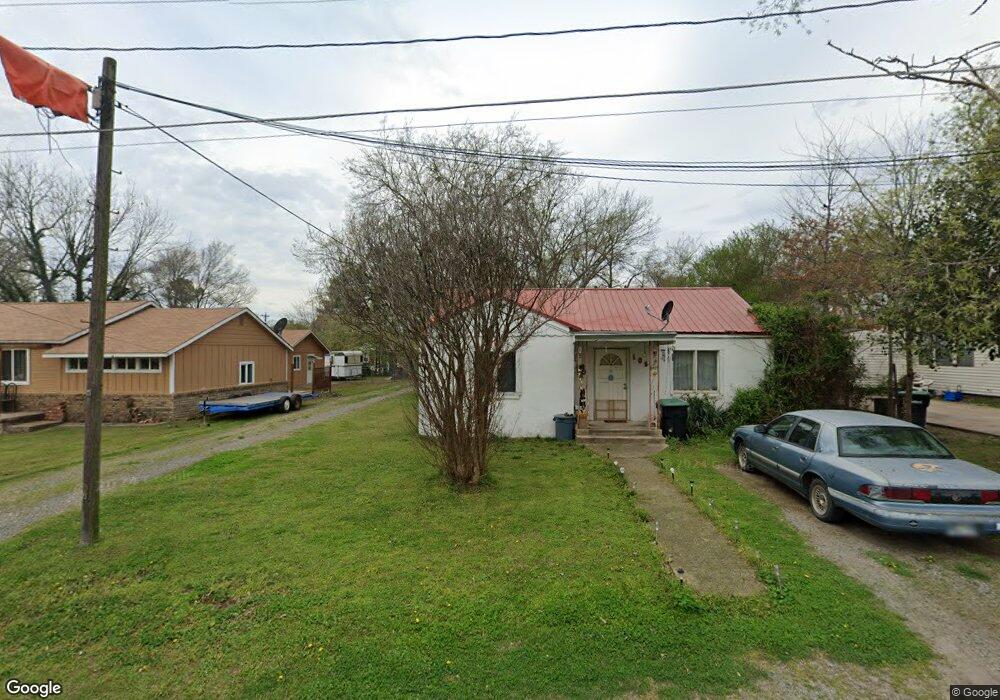 105 N Ash Ave, Tahlequah, OK 74464 - photo 1