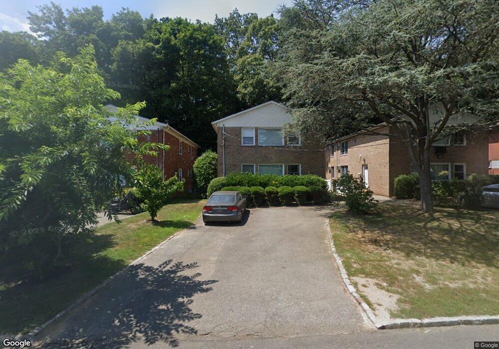 35 Dunes Ln unit 1st, Port Washington, NY 11050 - photo 1