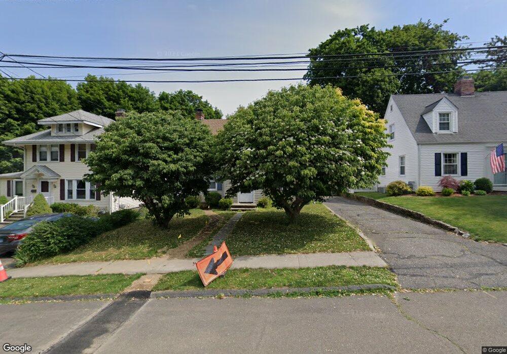 10 Pershing St, Norwalk, CT 06851 - photo 1