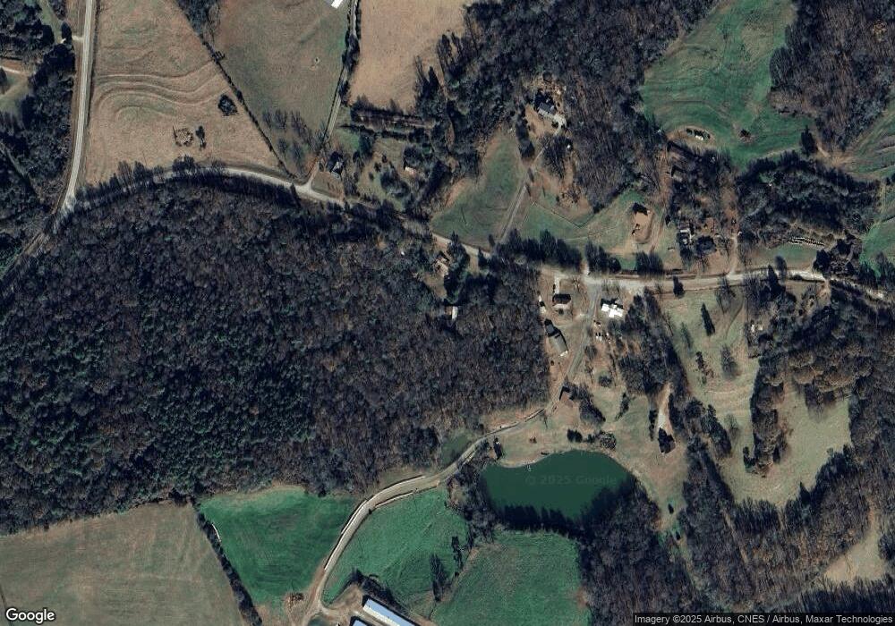 1271 Crump Mill Rd, Martin, GA 30557 - photo 1