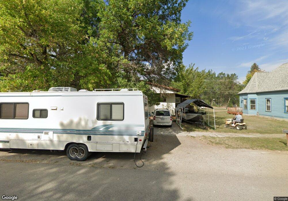 30 E 2nd Ave N, Columbus, MT 59019 - photo 1