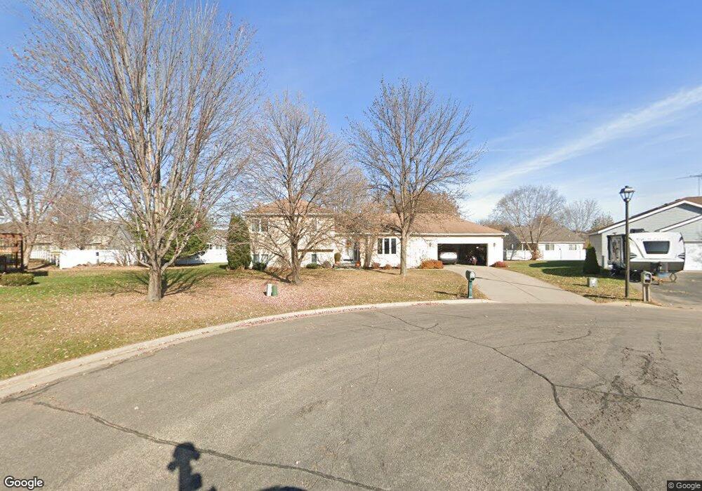 537 Fieldcrest Ct, Sartell, MN 56377 - photo 1