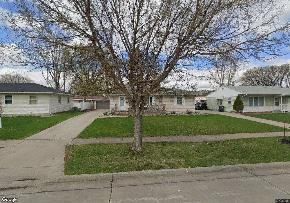 1509 12th St S, Fargo, ND 58103 - photo 1