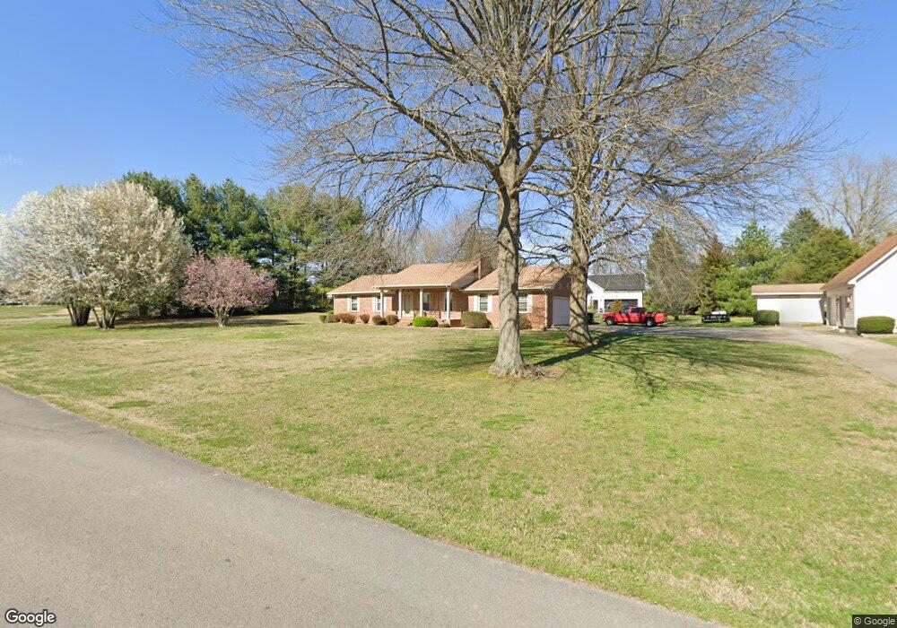 311 Meadowlark Dr, Shelbyville, TN 37160 - photo 1