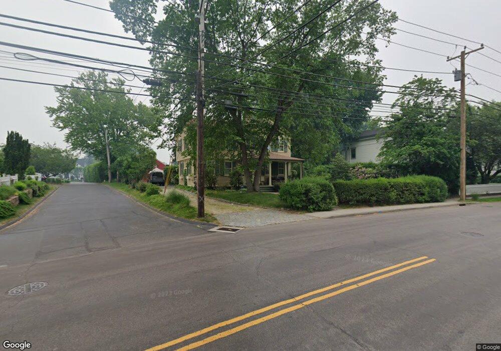 197 Old Post Rd, Fairfield, CT 06824 - photo 1