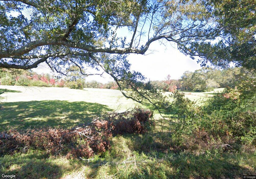 1111 Temple Rd, Magnolia, MS 39652 - photo 1