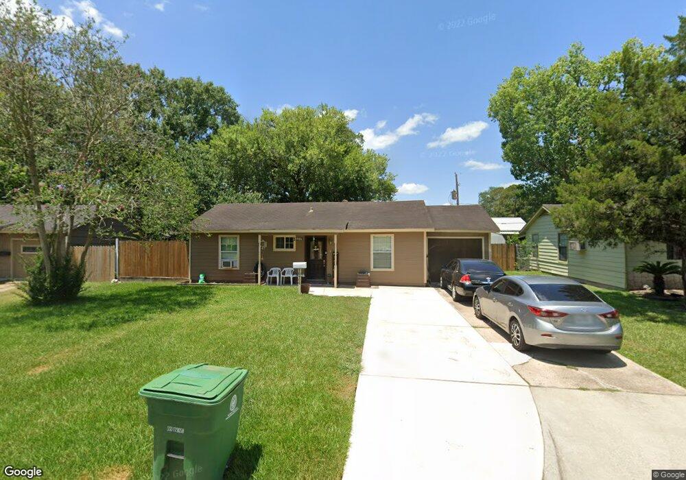 10906 Ritow St, Houston, TX 77089 - photo 1