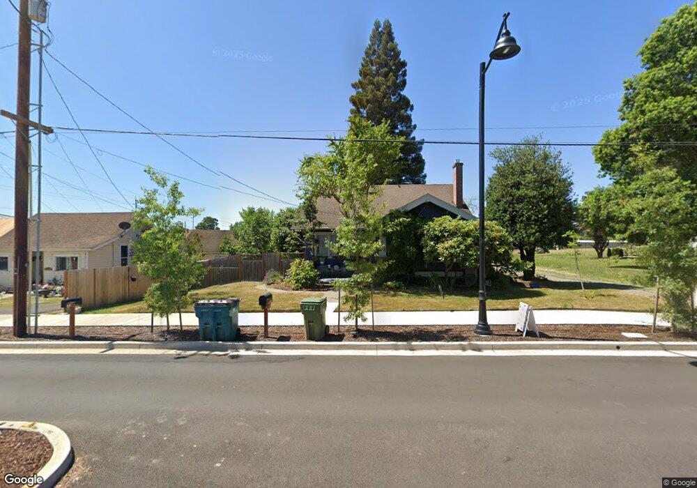 179 SW 9th St, Dundee, OR 97115 - photo 1