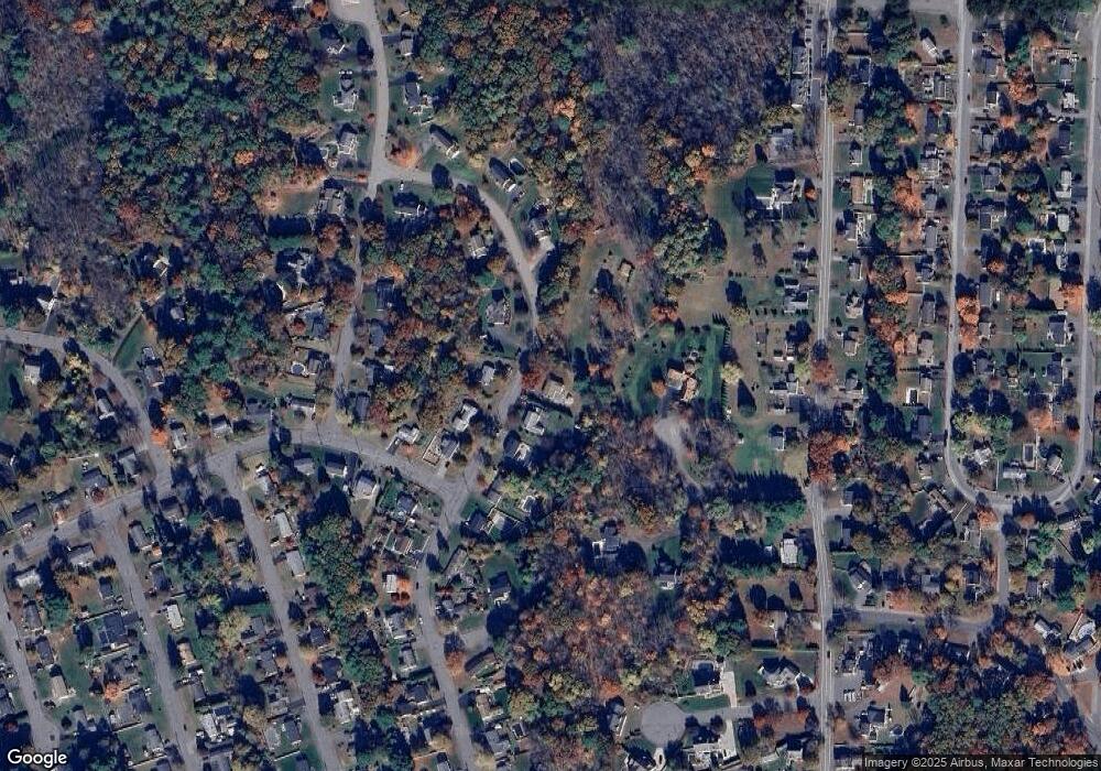 27 Ruthellen Rd, Hudson, MA 01749 - photo 1