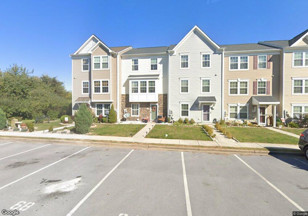 68 Private Ct, Bunker Hill, WV 25413 - photo 1